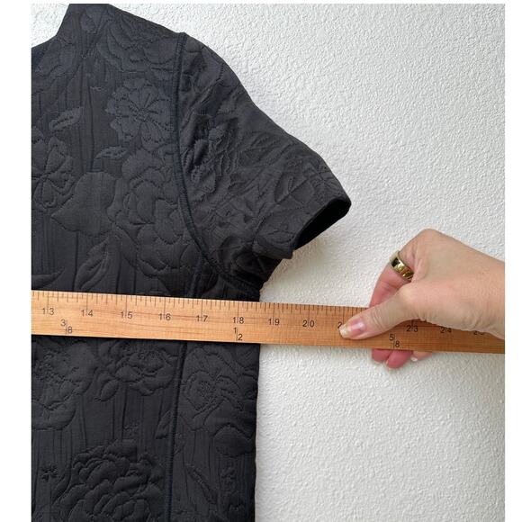 Silence and Noise Women’s Black Floral Jacquard Mini Dress US S Short Sleeve - Picture 11 of 13